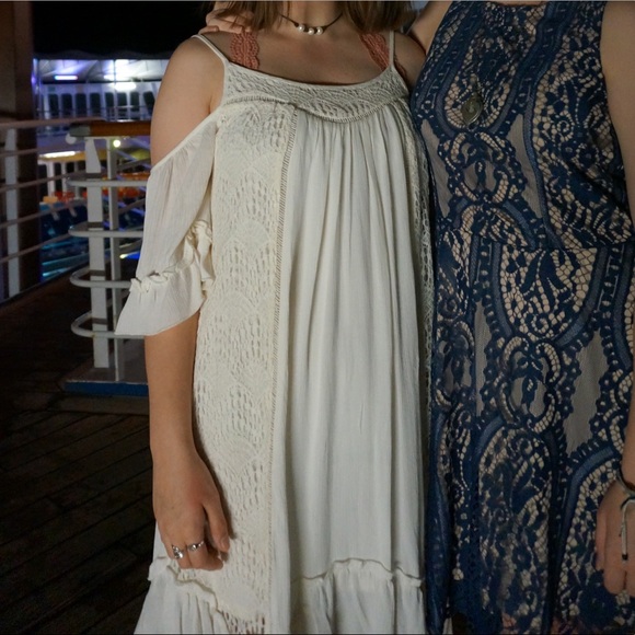Mossimo Supply Co. Dresses & Skirts - Mossimo off-white dress, size XS